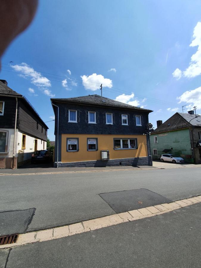 Gaestehaus Weisses Lamm - Monteurzimmer Nordhalben Exterior foto